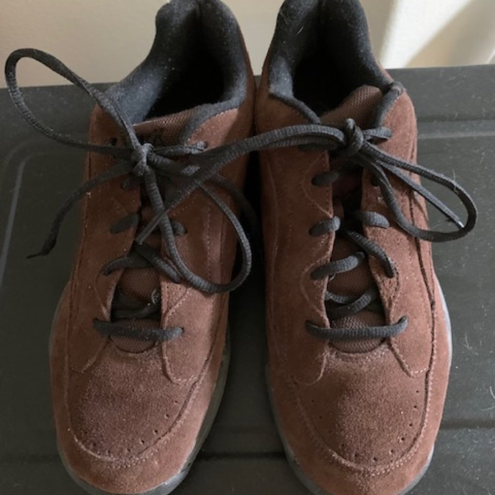 Ryka Nubuck Suede Walkers 7.5 M